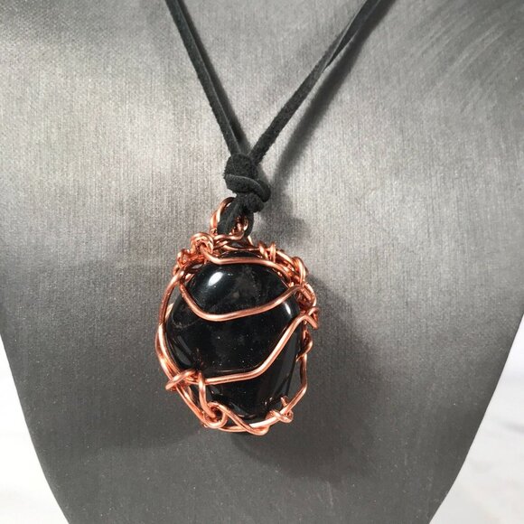 Genuine Black Onyx Gemstone Copper Pendant Leather Rustic Festival Reiki Protect - Picture 2 of 5
